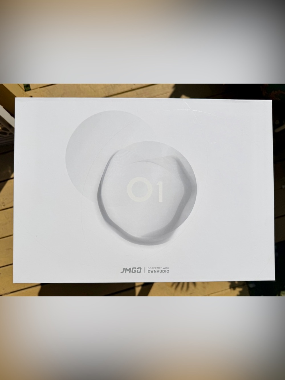 Brand New in box JMGO O1 Ultra Short Throw Smart Projector – Dynaudio Sound